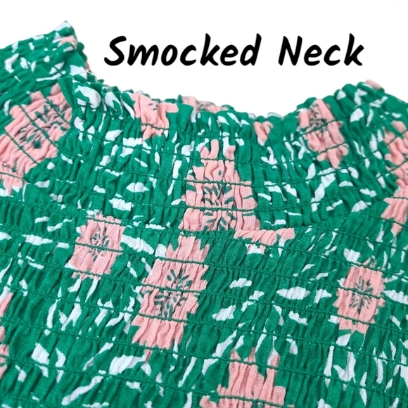 THML Smocked Flutter Sleeve Top Green Pink Floral Size Large - Picture 3 of 10
